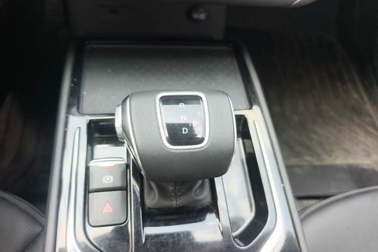 Used Hongqi E-QM5 2023 Revised Version Basic Travel Edition Gear Lever