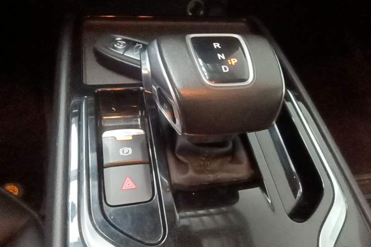 Used Hongqi E-QM5 2023 620km PLUS Gear Lever