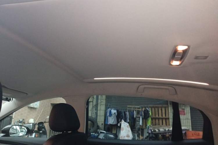 Used Hongqi E-QM5 2023 620km PLUS Headliner