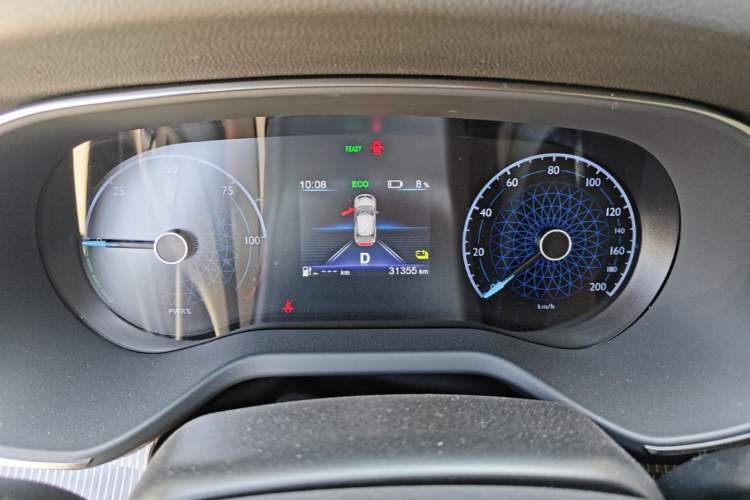 Used Hongqi E-QM5 2023 Revised Version Basic Travel Edition Instrument Cluster