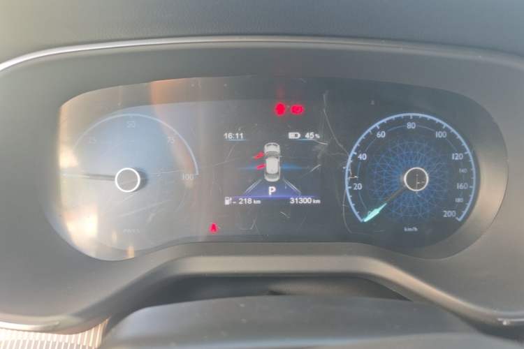 Used Hongqi E-QM5 2023 Revised Version Basic Travel Edition Instrument Cluster