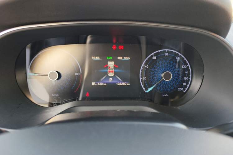 Used Hongqi E-QM5 2023 Revised Version Basic Travel Edition Instrument Cluster