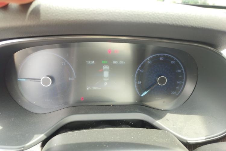 Used Hongqi E-QM5 2023 Revised Version Basic Travel Edition Instrument Cluster