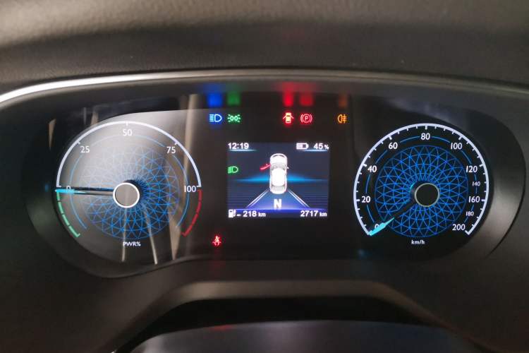 Used Hongqi E-QM5 2023 Revised Version Basic Travel Edition Instrument Cluster