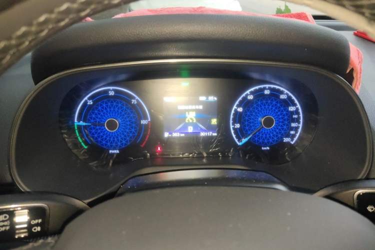 Used Hongqi E-QM5 2023 Revised Version Basic Travel Edition Instrument Cluster