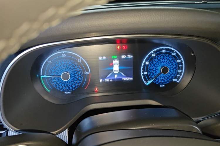 Used Hongqi E-QM5 2023 Revised Version Basic Travel Edition Instrument Cluster