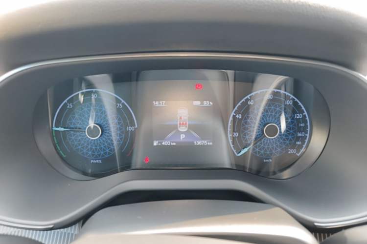 Used Hongqi E-QM5 2023 Revised Version Basic Travel Edition Instrument Cluster