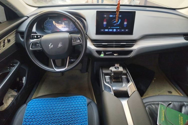 Used Hongqi E-QM5 2023 620km PLUS Interior 2