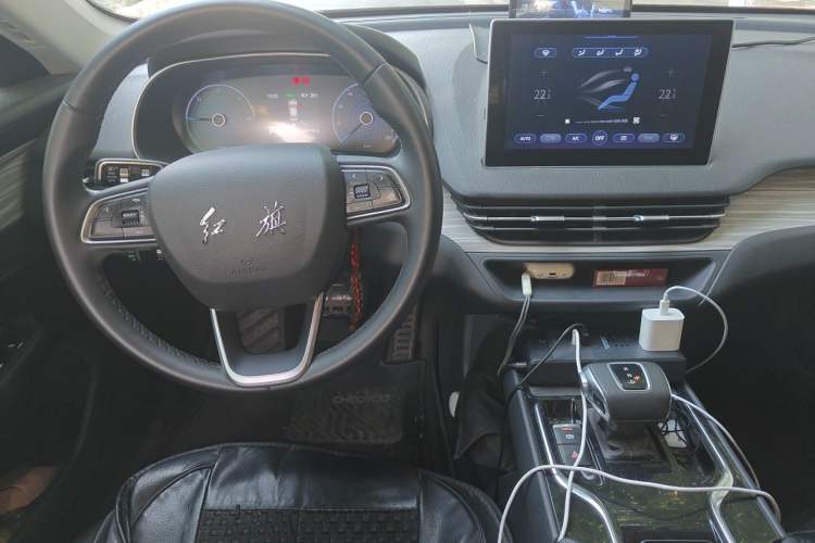 Used Hongqi E-QM5 2023 620km PLUS Interior 2