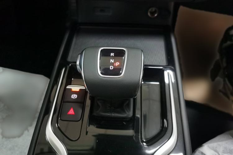 Used Hongqi E-QM5 2023 620km PLUS Interior 4