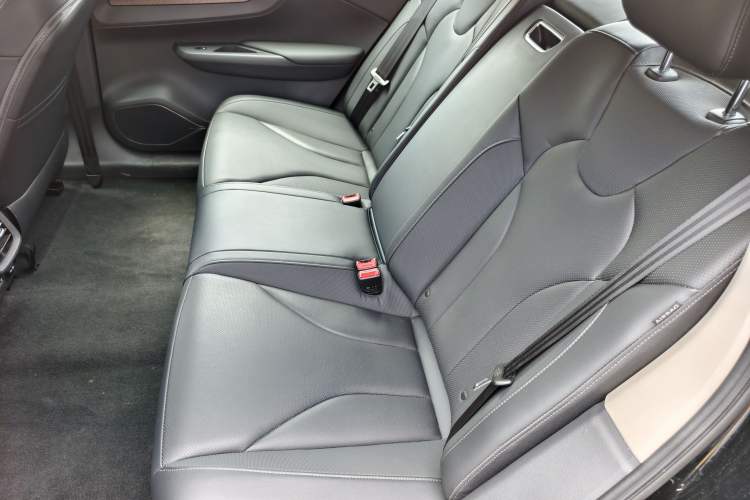 Used Hongqi E-QM5 2023 Revised Version Basic Travel Edition Interior 5