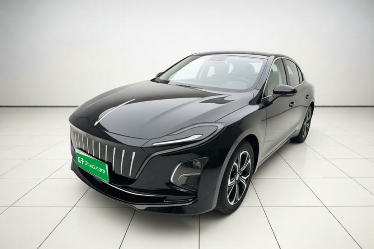 Hongqi E-QM5 2023 Base Travel Edition