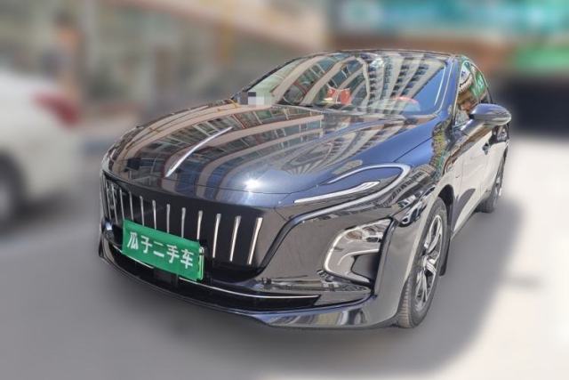 Used Hongqi E-QM5 2023 Base Travel Edition