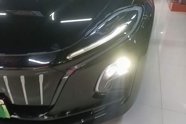 Used Hongqi E-QM5 2023 560km PLUS Left Front Headlight