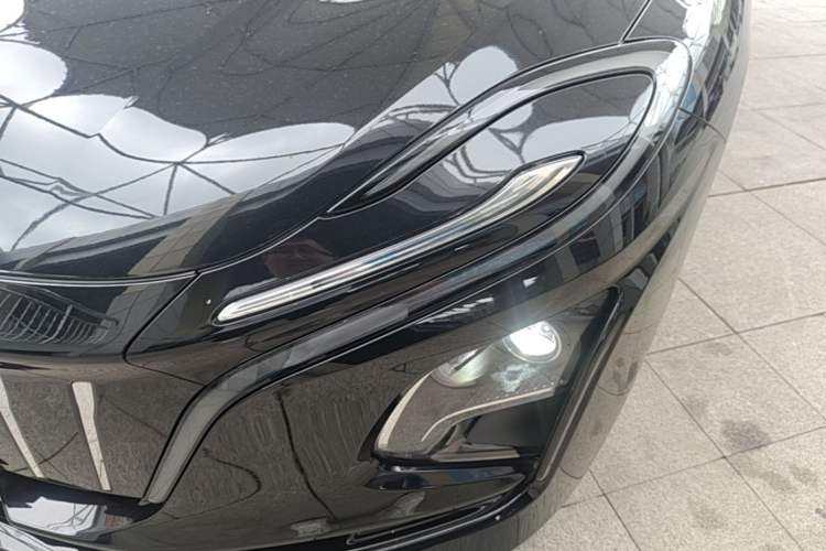 Used Hongqi E-QM5 2023 560km PLUS Left Front Headlight