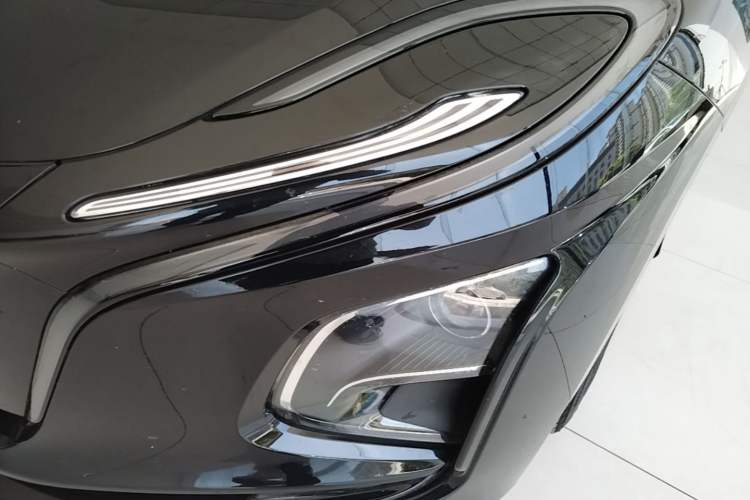 Used Hongqi E-QM5 2023 620km PLUS Left Front Headlight