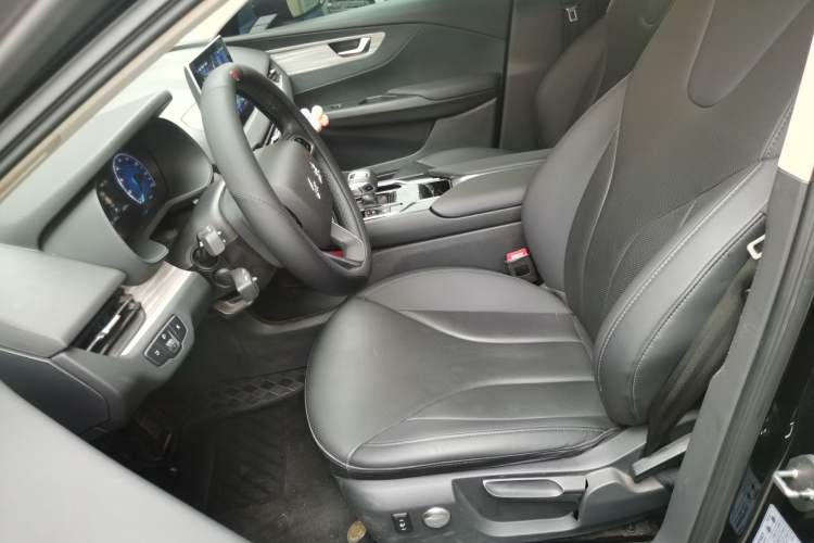 Used Hongqi E-QM5 2023 620km PLUS Left Front Seat