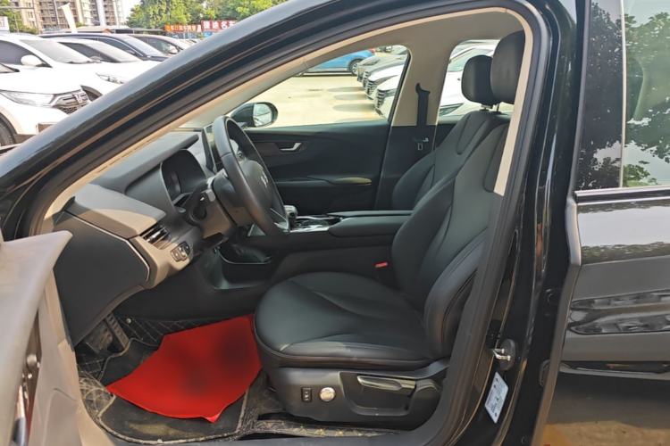 Used Hongqi E-QM5 2023 Revised Version Basic Travel Edition Left Front Seat