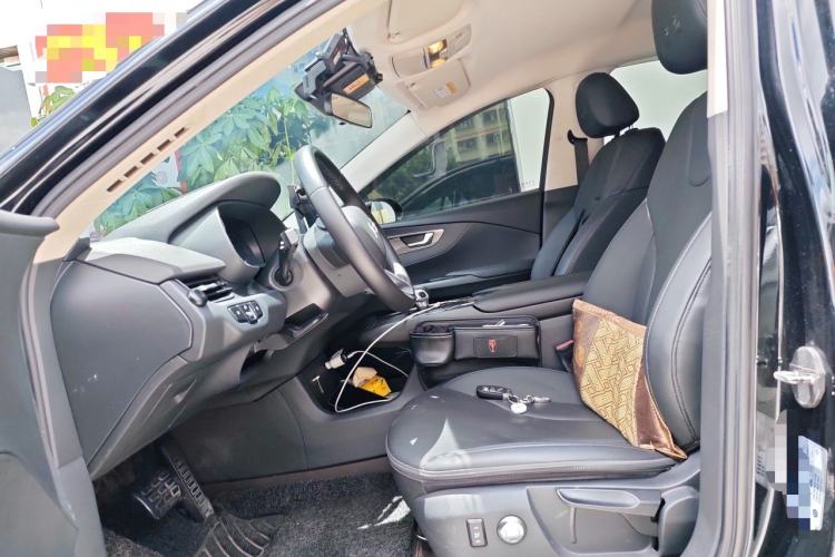 Used Hongqi E-QM5 2023 Revised Version Basic Travel Edition Left Front Seat