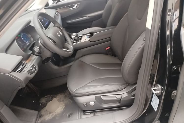 Used Hongqi E-QM5 2023 Revised Version Basic Travel Edition Left Front Seat