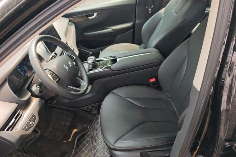 Used Hongqi E-QM5 2023 Base Travel Edition Left Front Seat