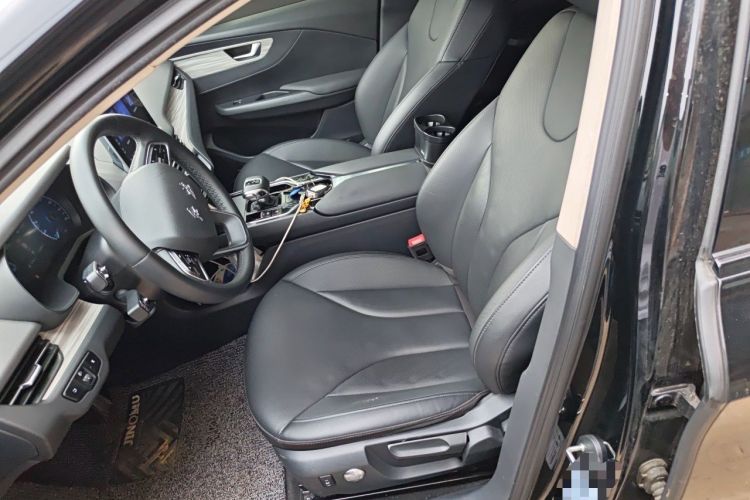 Used Hongqi E-QM5 2023 560km PLUS Left Front Seat