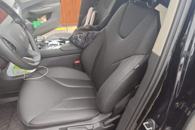 Used Hongqi E-QM5 2023 560km PLUS Left Front Seat
