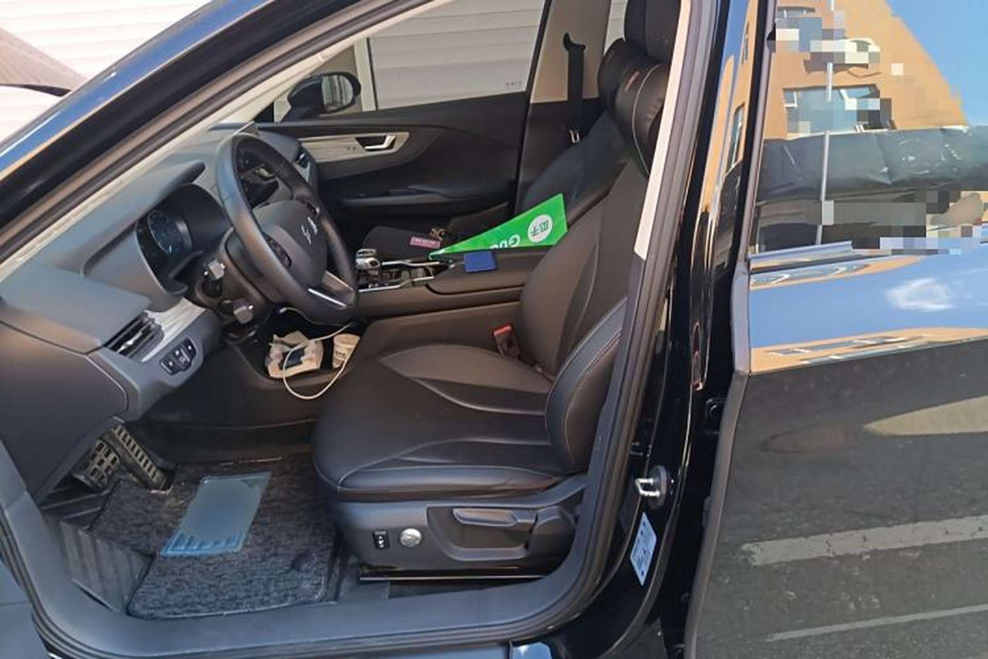 Used Hongqi E-QM5 2023 620km PLUS Left Front Seat