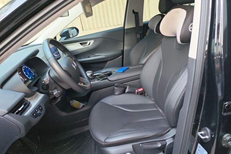 Used Hongqi E-QM5 2023 560km PLUS Left Front Seat