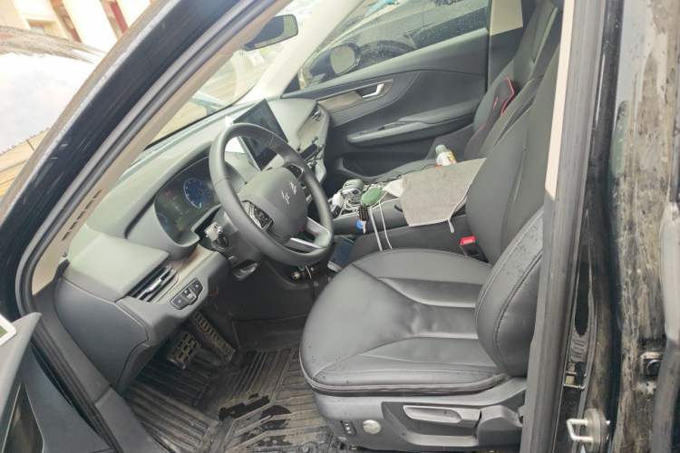 Used Hongqi E-QM5 2023 Revised Version Basic Travel Edition Left Front Seat