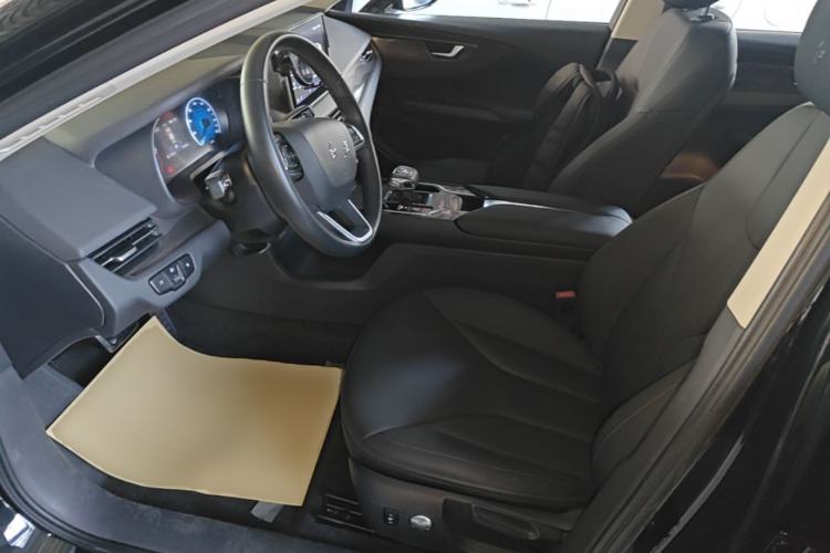 Used Hongqi E-QM5 2023 Revised Version Basic Travel Edition Left Front Seat