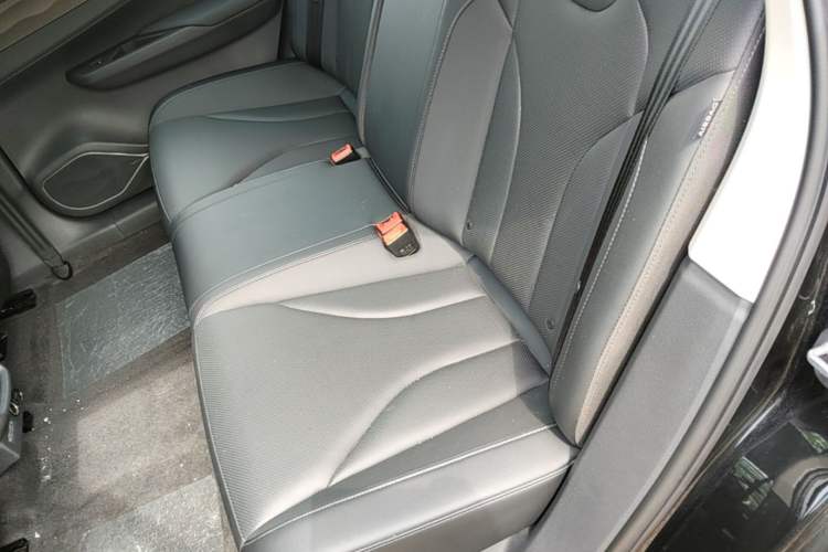 Used Hongqi E-QM5 2023 Revised Version Basic Travel Edition Left Rear Seat