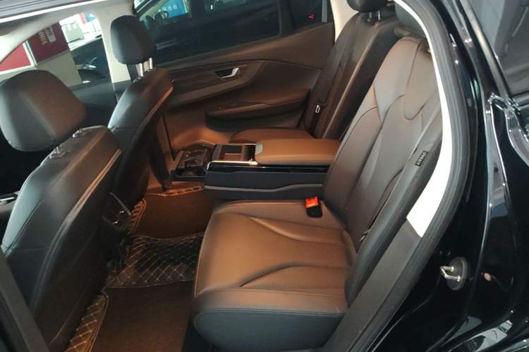 Used Hongqi E-QM5 2023 Base Travel Edition Left Rear Seat