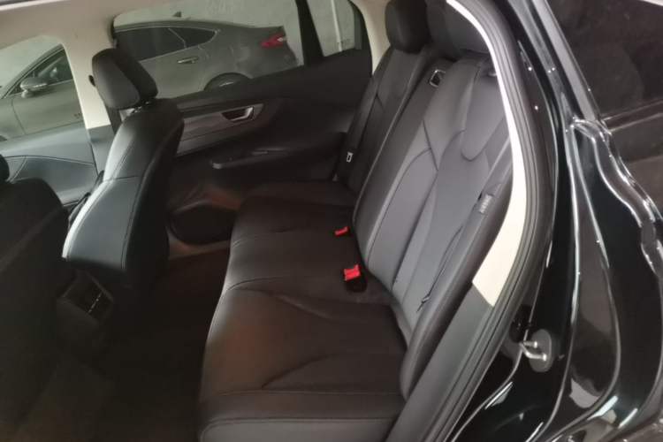 Used Hongqi E-QM5 2023 Revised Version Basic Travel Edition Left Rear Seat