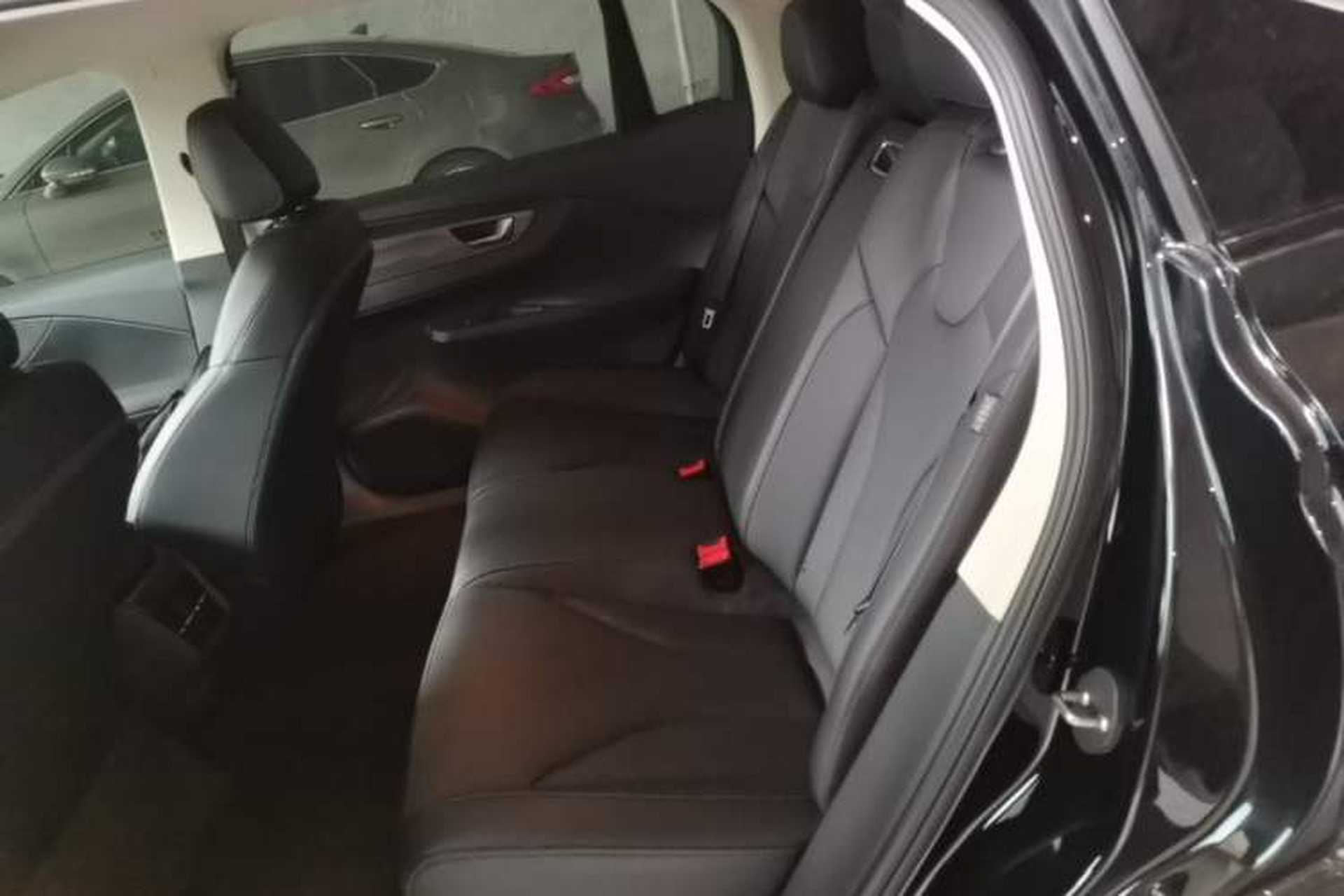 Used Hongqi E-QM5 2023 Revised Version Basic Travel Edition Left Rear Seat