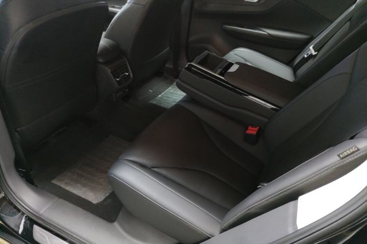Used Hongqi E-QM5 2023 Revised Version Basic Travel Edition Left Rear Seat