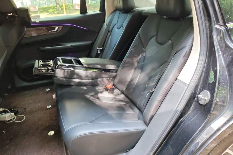 Used Hongqi E-QM5 2023 Revised Version Basic Travel Edition Left Rear Seat
