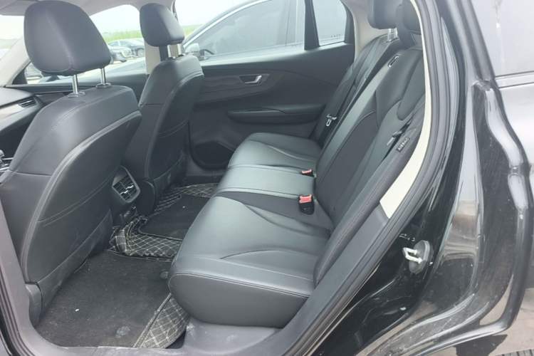 Used Hongqi E-QM5 2023 Revised Version Basic Travel Edition Left Rear Seat