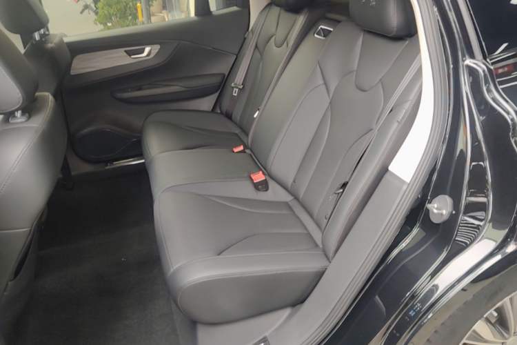Used Hongqi E-QM5 2023 620km PLUS Left Rear Seat