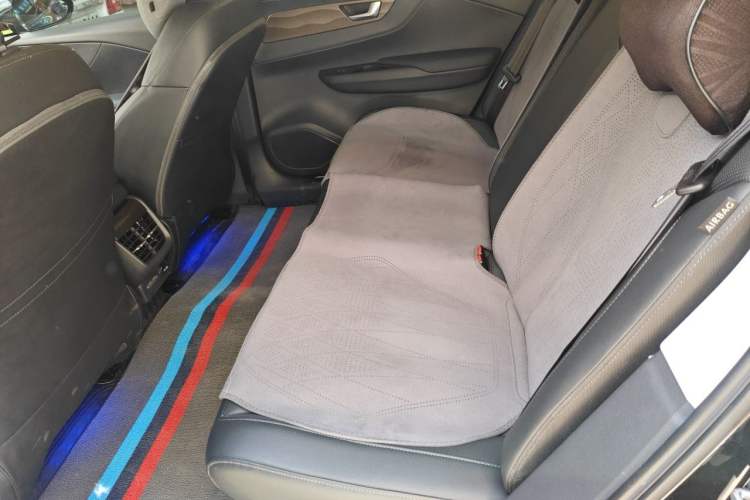 Used Hongqi E-QM5 2023 Base Travel Edition Left Rear Seat