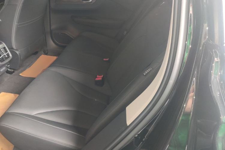 Used Hongqi E-QM5 2023 Revised Version Basic Travel Edition Left Rear Seat