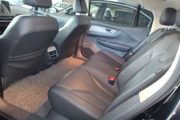 Used Hongqi E-QM5 2023 560km PLUS Left Rear Seat