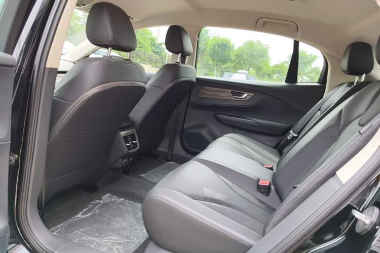 Used Hongqi E-QM5 2023 Revised Version Basic Travel Edition Left Rear Seat
