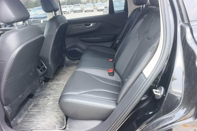 Used Hongqi E-QM5 2023 Revised Version Basic Travel Edition Left Rear Seat