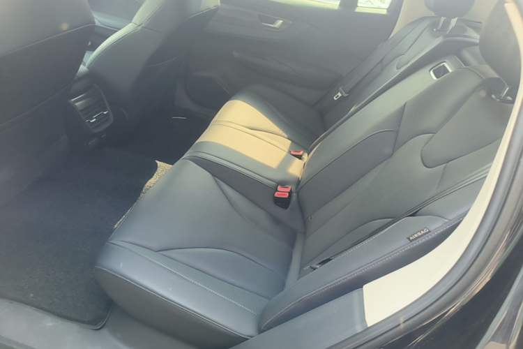 Used Hongqi E-QM5 2023 Base Travel Edition Left Rear Seat