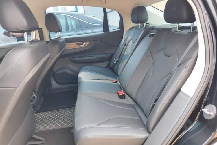 Used Hongqi E-QM5 2023 Revised Version Basic Travel Edition Left Rear Seat