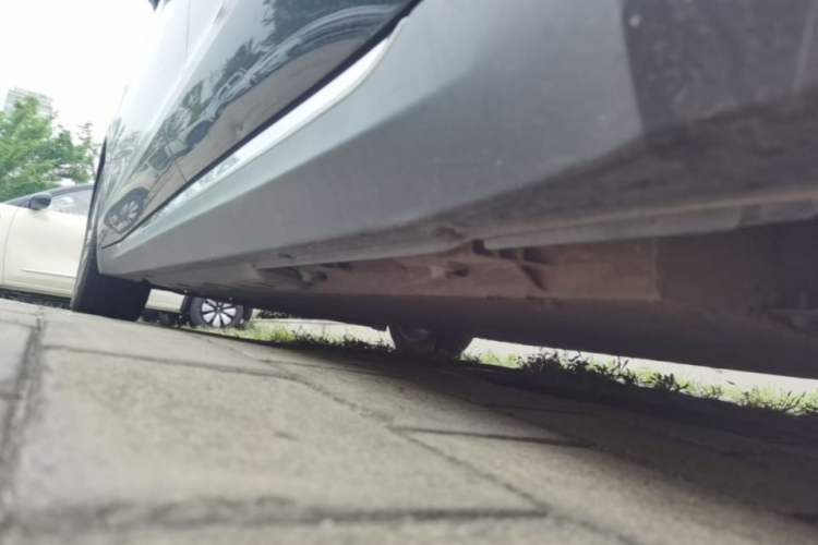 Used Hongqi E-QM5 2023 560km PLUS Left Side Sill