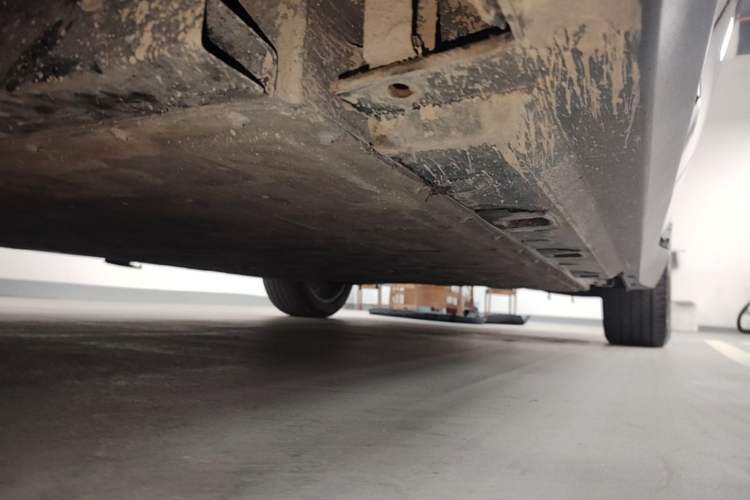 Used Hongqi E-QM5 2023 Revised Version Basic Travel Edition Left Side Sill