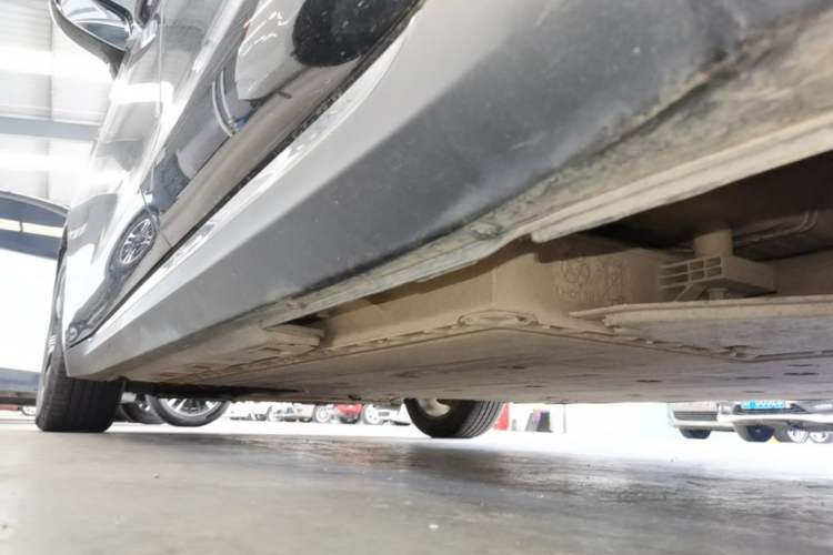 Used Hongqi E-QM5 2023 Revised Version Basic Travel Edition Left Side Sill