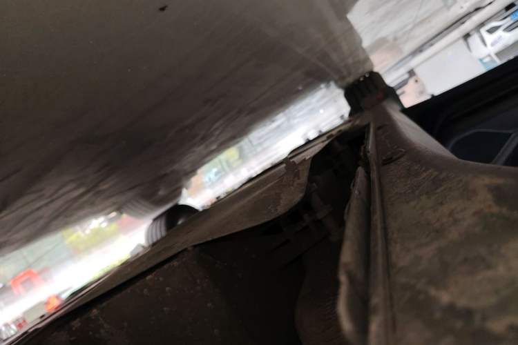 Used Hongqi E-QM5 2023 620km PLUS Left Side Sill